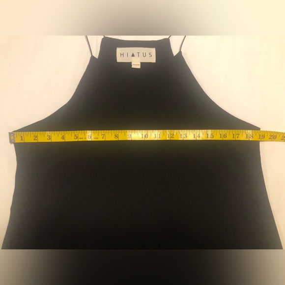 Hiatus black bungee cord top, dressy or casual, L - Picture 4 of 10
